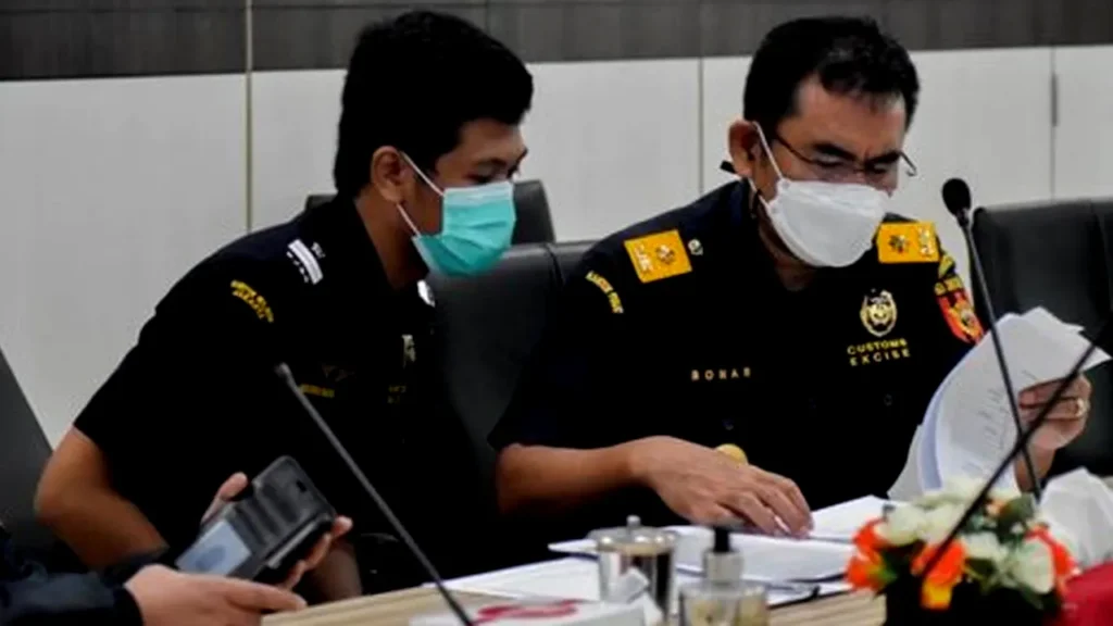 Modus Penipuan Baru yang Mengaku Petugas Bea Cukai
