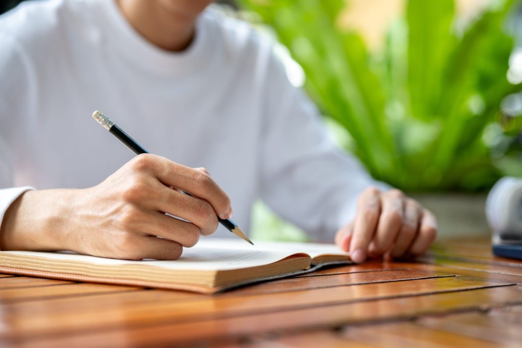 improve essay writing